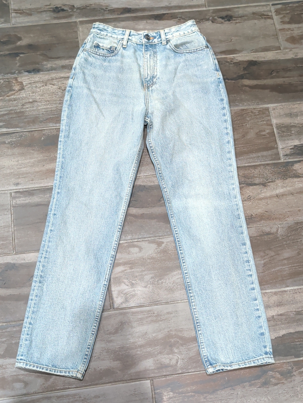 Ganni Swigy Size 27 Women's High-Rise Straight Leg Jeans in Light Blue Wash